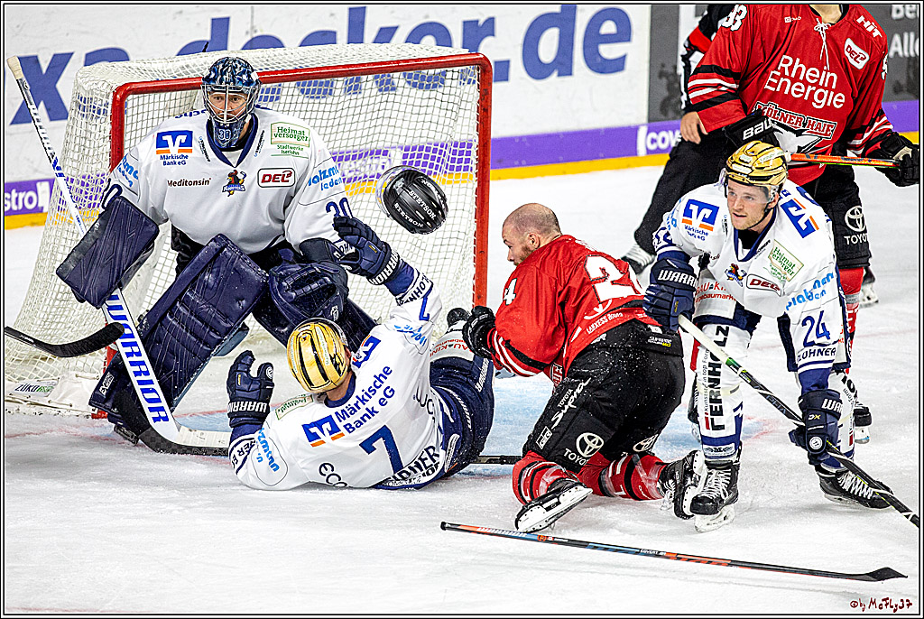 DEL; Koelner Haie - Iserlohn Roosters;; Koeln, 13.09.2019